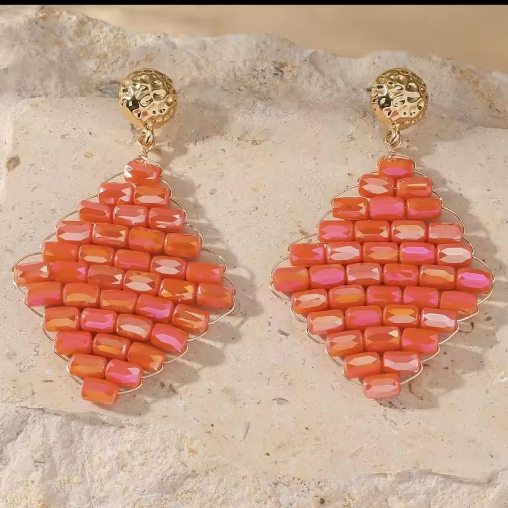 New ANTHRO Elegant Gold and Coral  Beaded Earrings